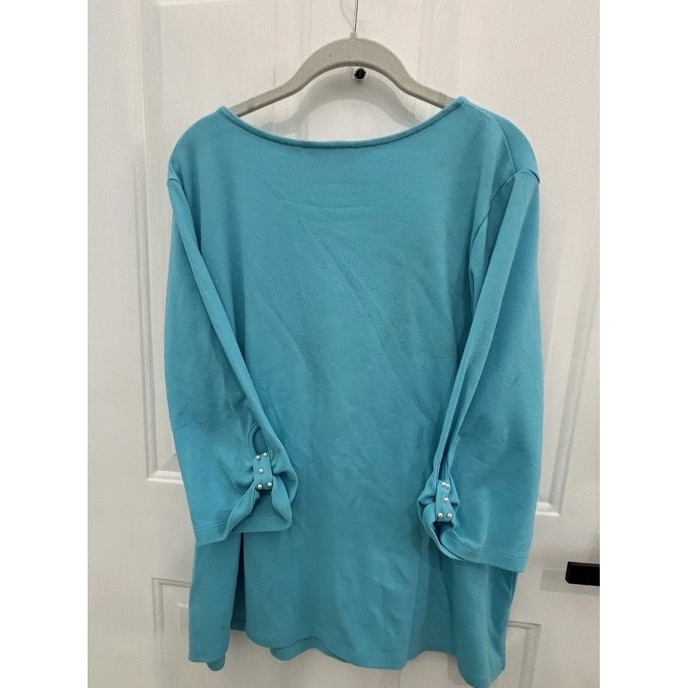 Quacker Factory Women 2X Turquoise Blue 3/4 Sleeve Top Pearl Bow Cuffs Cotton - Picture 7 of 7